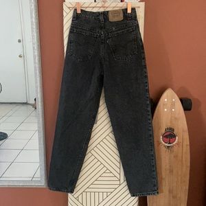 Black Vintage Levi’s Boyfriend Jeans